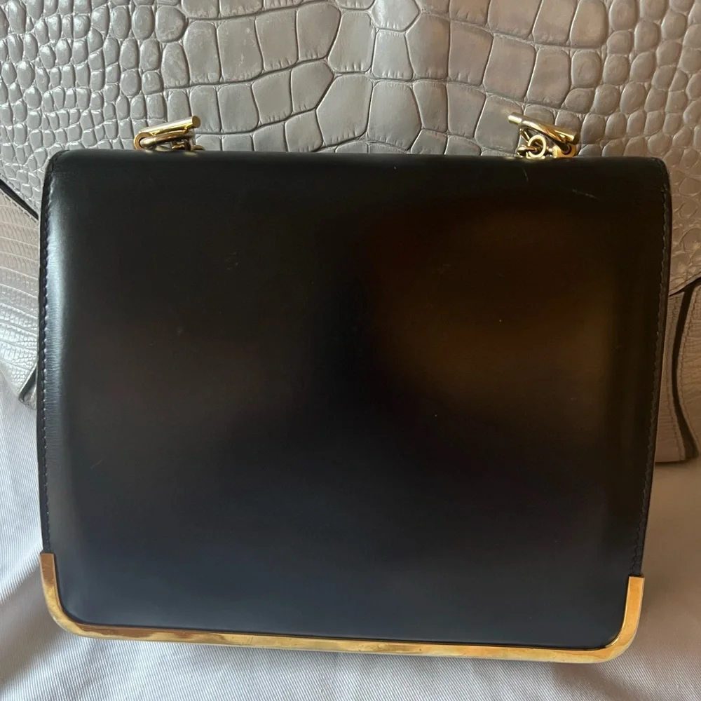 Mark Cross Vintage handbag. SOLD🚫NOT FOR SALE🚫 - Picture 3 of 10